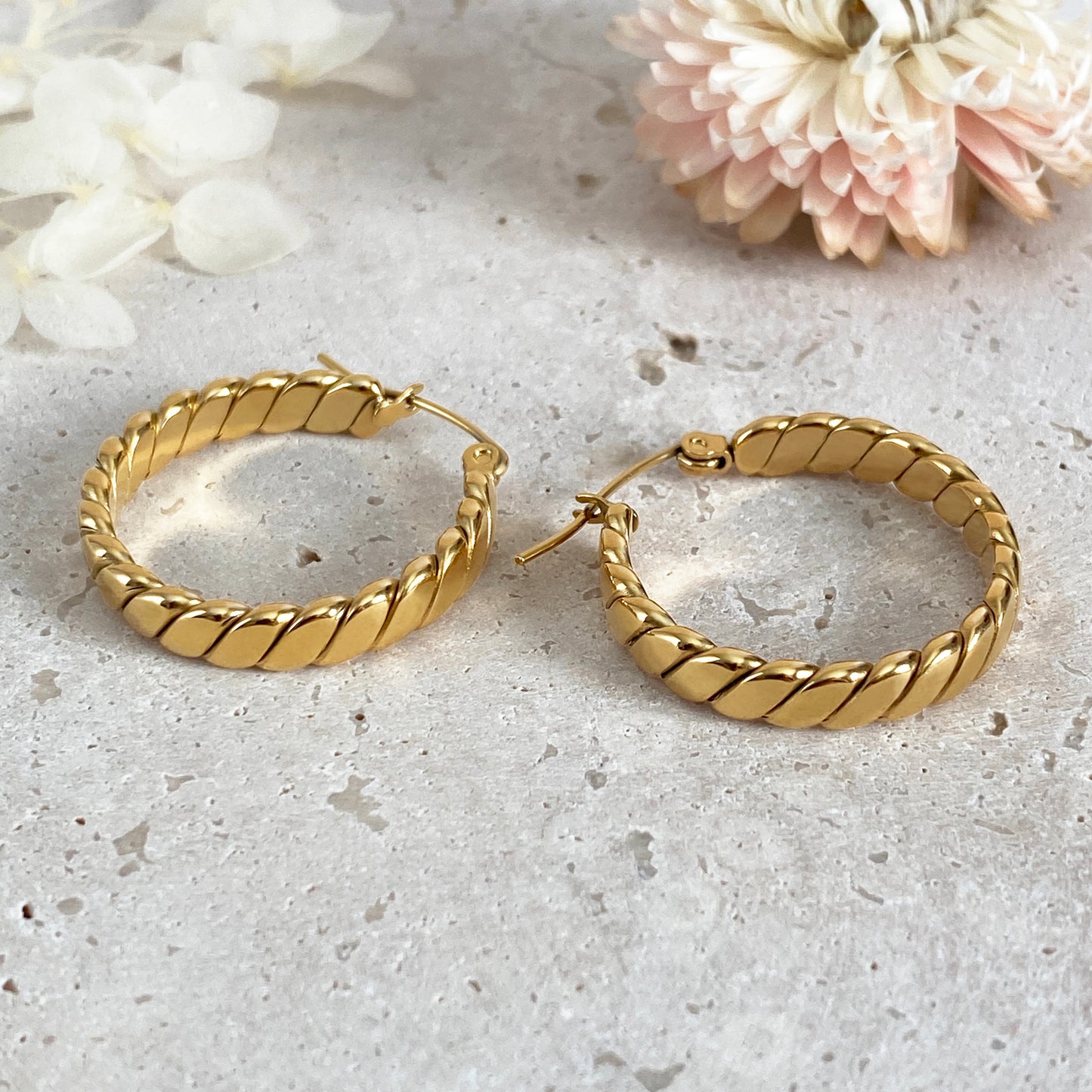 EX SAMPLE Willow Hoops