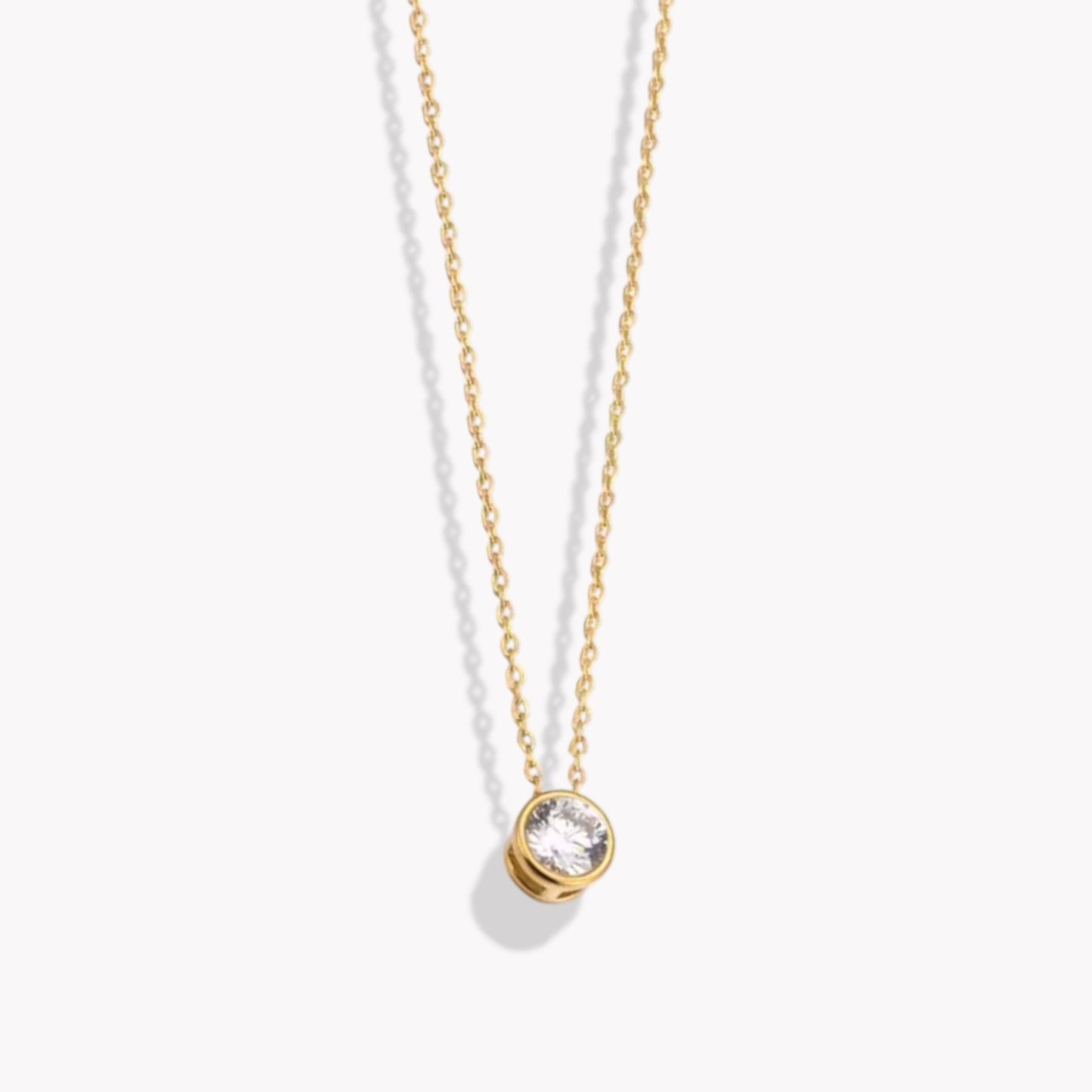 Jessie Pendant Necklace