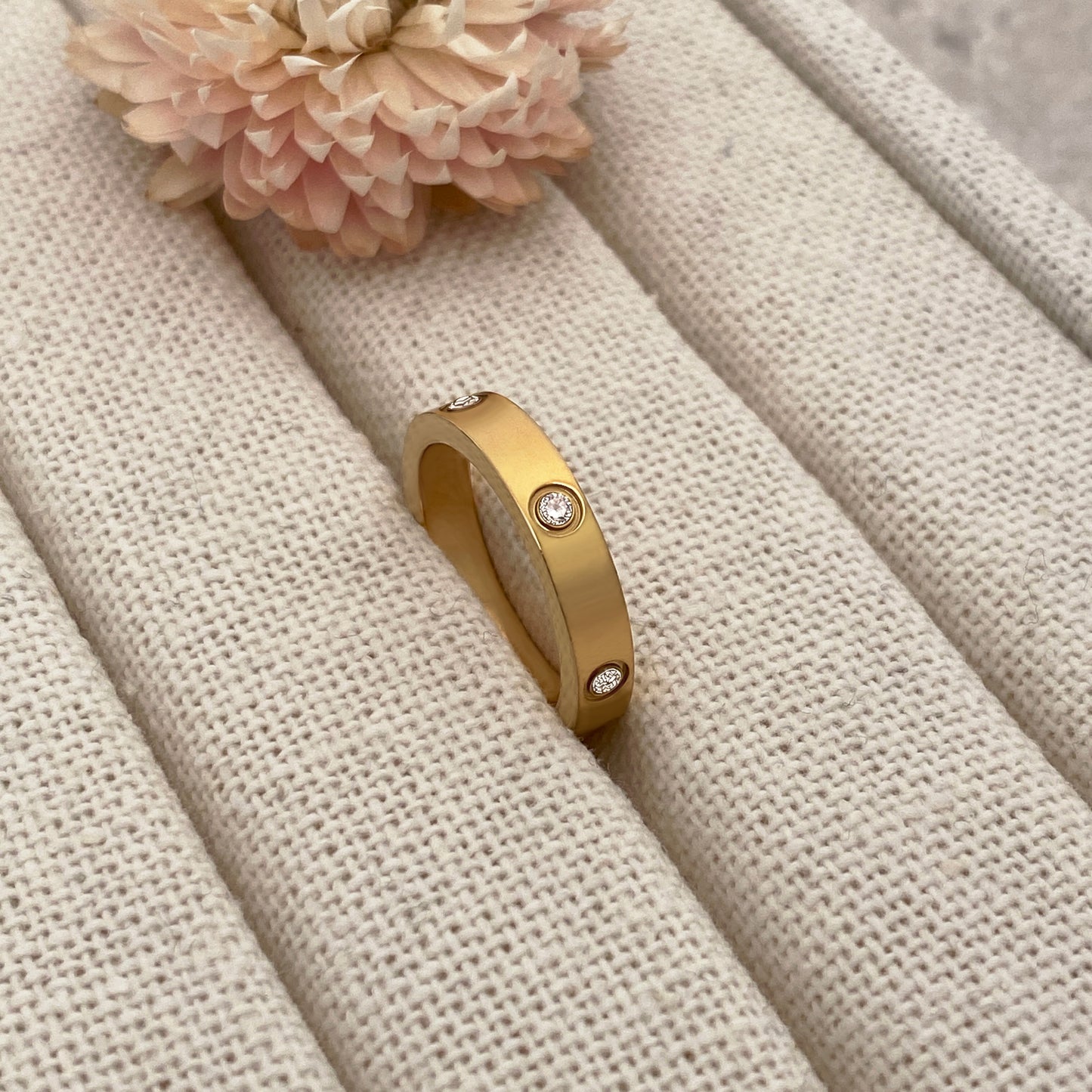 Love Ring