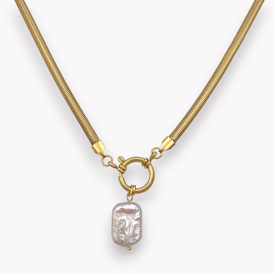 Pearl Clasp Pendant Necklace