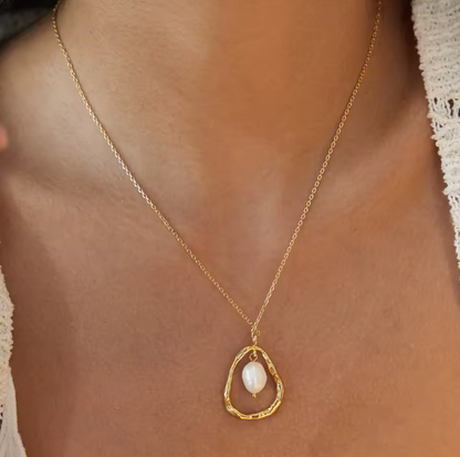 Ellen Necklace