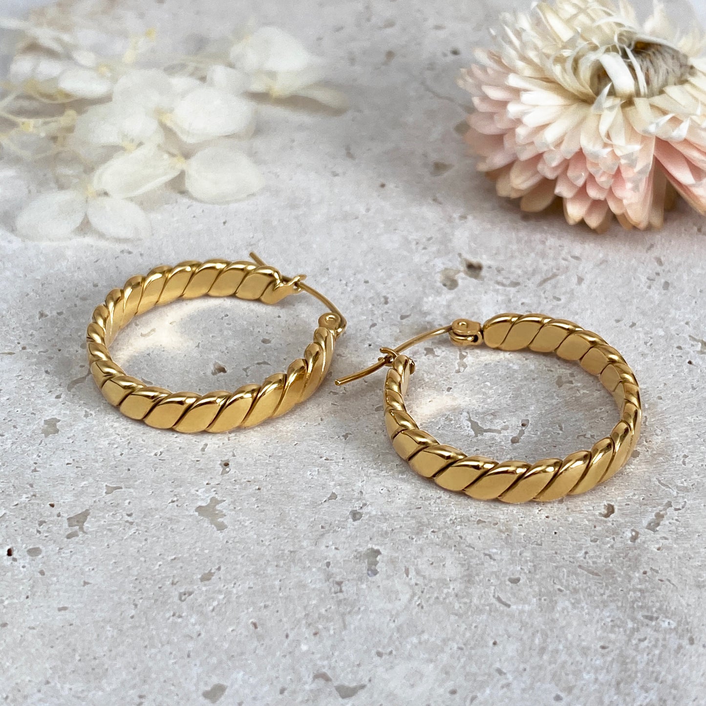 EX SAMPLE Willow Hoops