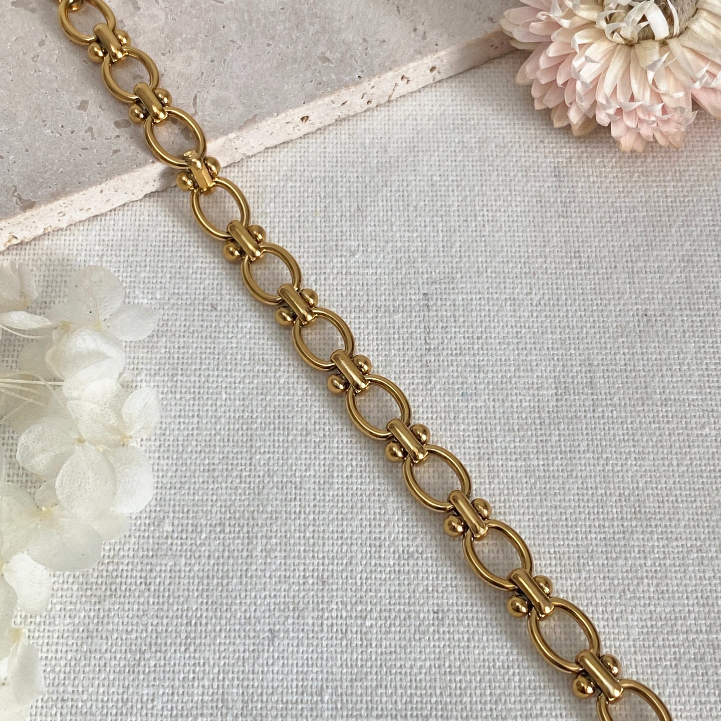 Toggle Bracelet