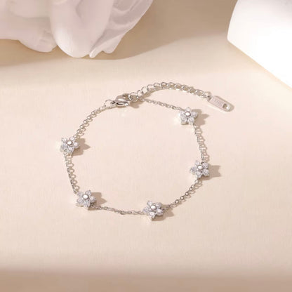 Silver Fleur Bracelet